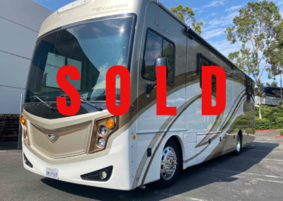 SOLD – 2013 Fleetwood Excursion 33A Diesel Pusher – $114,950