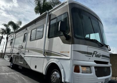 SOLD 2004 Fleetwood Flair 31A – $22500